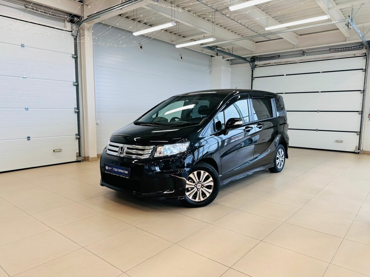 Открыть фотографии: Honda Freed I Рестайлинг