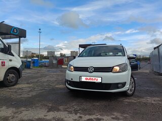 2014 Volkswagen Touran I Рестайлинг 2, белый, 750000 рублей, вид 1