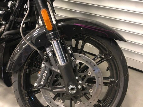 2025 Harley-Davidson CVO Street Glide, фиолетовый, 6650000 рублей, вид 4