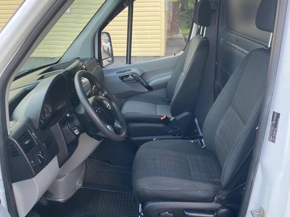 2016 Mercedes-Benz Sprinter, белый, 2400000 рублей - вид 10