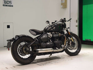 2020 Triumph Bonneville Bobber, чёрный, 1480000 рублей, вид 5