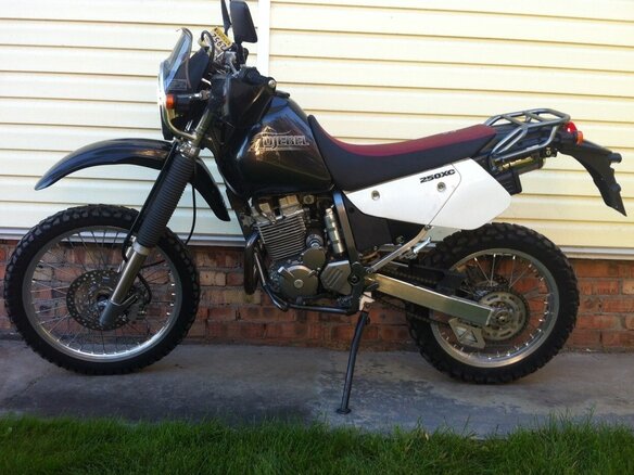 2007 Suzuki Djebel 250, чёрный, 315000 рублей