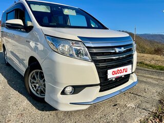 2015 Toyota Noah III (R80), белый, 1850000 рублей, вид 1