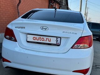 2015 Hyundai Solaris I Рестайлинг, белый, 1200000 рублей, вид 3