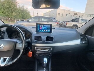 2010 Renault Megane III, красный, 790000 рублей, вид 3