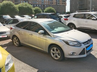 2014 Ford Focus III, серебристый, 700000 рублей, вид 2