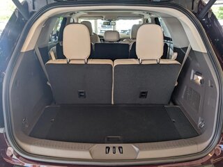 2022 Ford Explorer VI, красный, 9033829 рублей, вид 5