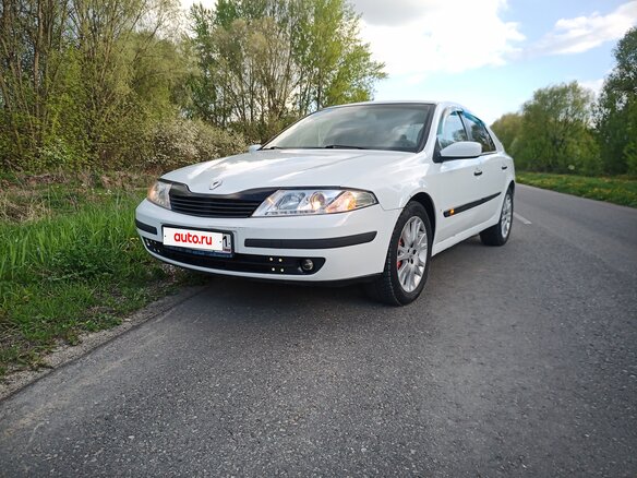 2001 Renault Laguna II, белый, 420000 рублей