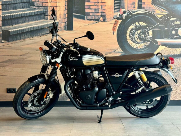 2026 Royal Enfield Interceptor 650, чёрный, 699000 рублей - вид 7