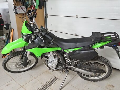 2012 Kawasaki KLX 250, зелёный, 380000 рублей, вид 3