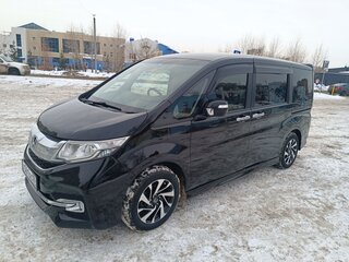 2015 Honda Stepwgn V, чёрный, 1800000 рублей, вид 2