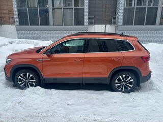 2021 Volkswagen Taos I, оранжевый, 3250000 рублей, вид 4