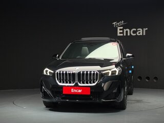 2025 BMW X1 18d sDrive III (U11/U12), чёрный, 5900000 рублей, вид 3
