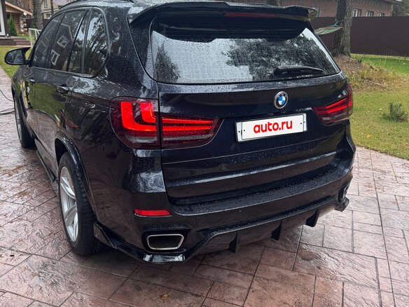 2017 BMW X5 30d III (F15), синий, 3950000 рублей - вид 4