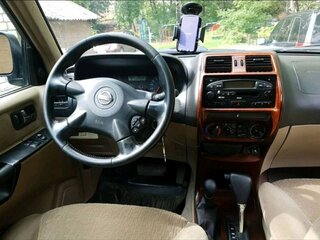 2003 Nissan Terrano II Рестайлинг 2, белый, 850000 рублей, вид 4
