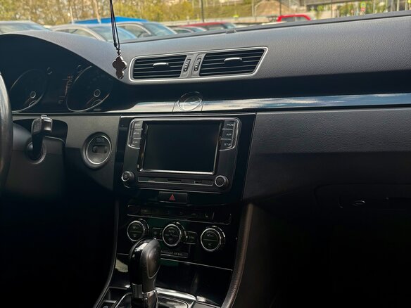 2012 Volkswagen Passat CC I Рестайлинг, белый - вид 18
