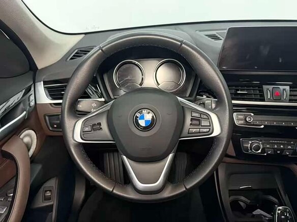 2022 BMW X1 20Li sDrive II (F48) Рестайлинг, белый - вид 10