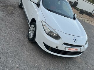 2011 Renault Fluence I, белый, 490000 рублей, вид 2