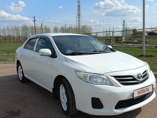 2013 Toyota Corolla X (E140, E150) Рестайлинг, белый, 1200000 рублей, вид 3