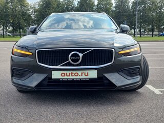 2020 Volvo V60 II, серый, 2550000 рублей, вид 2