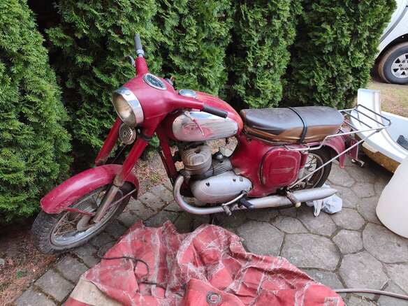 1972 Jawa 350/360, красный, 132500 рублей