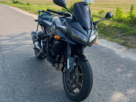 2009 Yamaha FZ1, серый, 600000 рублей, вид 1