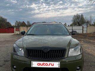 2012 Skoda Octavia Scout II (A5) Рестайлинг, пурпурный, 1300000 рублей, вид 3