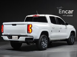 2023 Chevrolet Colorado III, белый, 5365521 рублей, вид 3