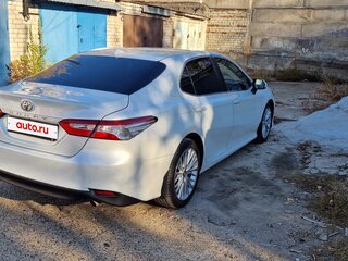 2018 Toyota Camry VIII (XV70), белый, 3000000 рублей, вид 4