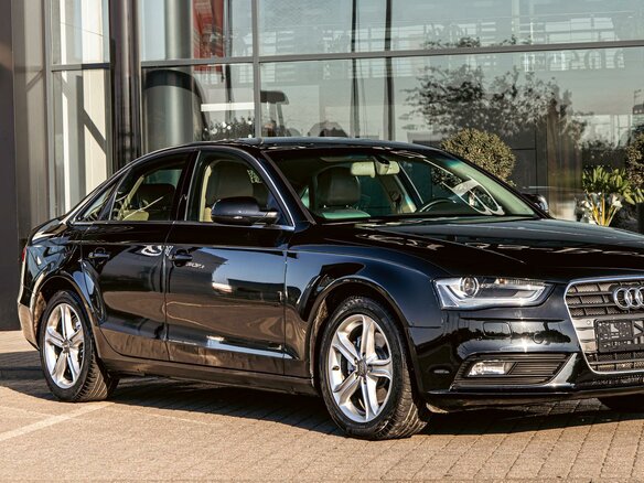 2015 Audi A4 IV (B8) Рестайлинг, чёрный, 1195000 рублей - вид 6