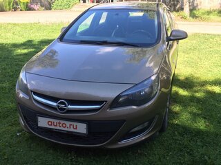 2013 Opel Astra J Рестайлинг, бежевый, 900000 рублей, вид 1