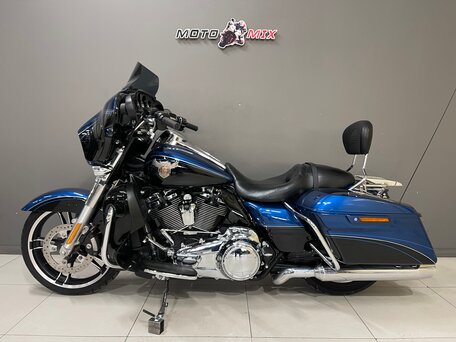 2018 Harley-Davidson Street Glide, синий, 1700000 рублей, вид 2