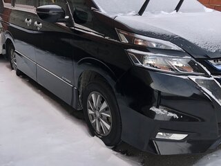 2018 Nissan Serena V (C27), чёрный, 2250000 рублей, вид 3