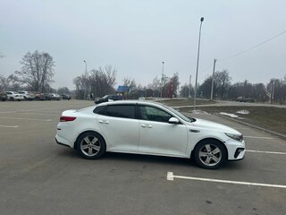 2018 Kia Optima IV, белый, 1450000 рублей, вид 4