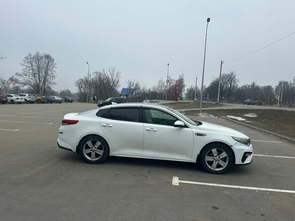 2018 Kia Optima IV, белый, 1450000 рублей - вид 3