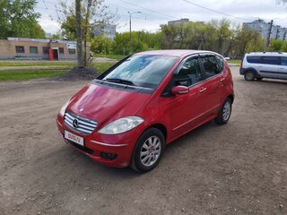2007 Mercedes-Benz A-Класс 170 II (W169), красный, 330000 рублей, вид 3