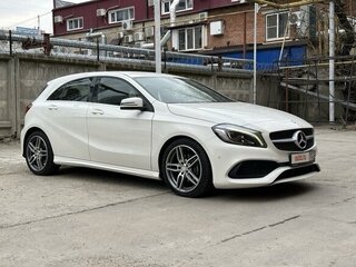 2016 Mercedes-Benz A-Класс 200 III (W176) Рестайлинг, белый, 1799000 рублей, вид 3