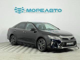 2017 Toyota Camry VII (XV50) Рестайлинг 2, чёрный, 2479000 рублей, вид 3