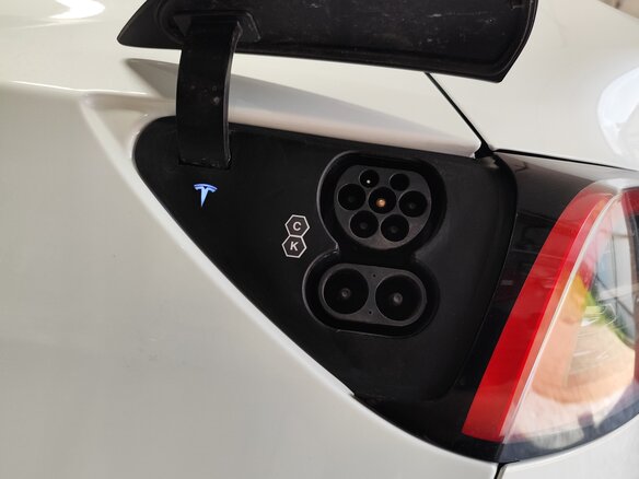 2022 Tesla Model Y Long Range Dual Motor I, белый, 5700000 рублей - вид 8