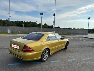 2001 Mercedes-Benz S-Класс 500 Long IV (W220), золотистый, 450000 рублей, вид 5
