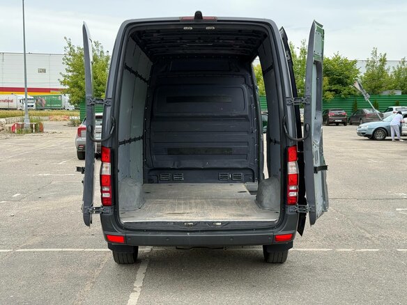 2016 Mercedes-Benz Sprinter, серый, 2900000 рублей - вид 18