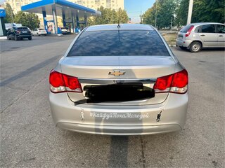 2013 Chevrolet Cruze I Рестайлинг, серебристый, 900000 рублей, вид 4