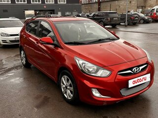 2012 Hyundai Solaris I, красный, 690000 рублей, вид 2