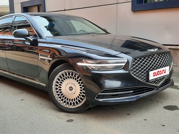2020 Genesis G90 I Рестайлинг, чёрный, 2950000 рублей - вид 2