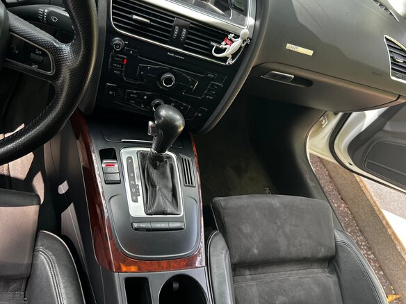 2009 Audi A5 I (8T), белый, 1150000 рублей - вид 11