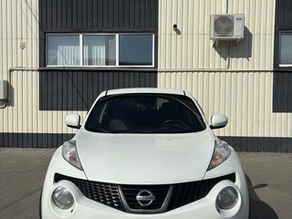 2013 Nissan Juke I, белый, 915000 рублей, вид 4