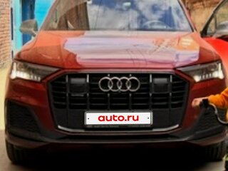 2020 Audi Q7 45 TDI II (4M) Рестайлинг, красный, 9200000 рублей, вид 2