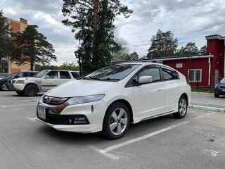 2011 Honda Insight II Рестайлинг, белый, 1080000 рублей, вид 1