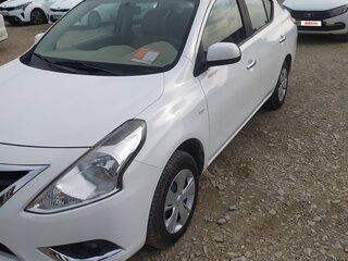 2020 Nissan Sunny N17 Рестайлинг, белый, 1450000 рублей, вид 2