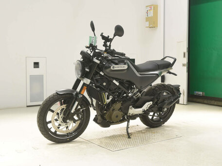 2021 Husqvarna Svartpilen 250, чёрный, 430000 рублей, вид 5